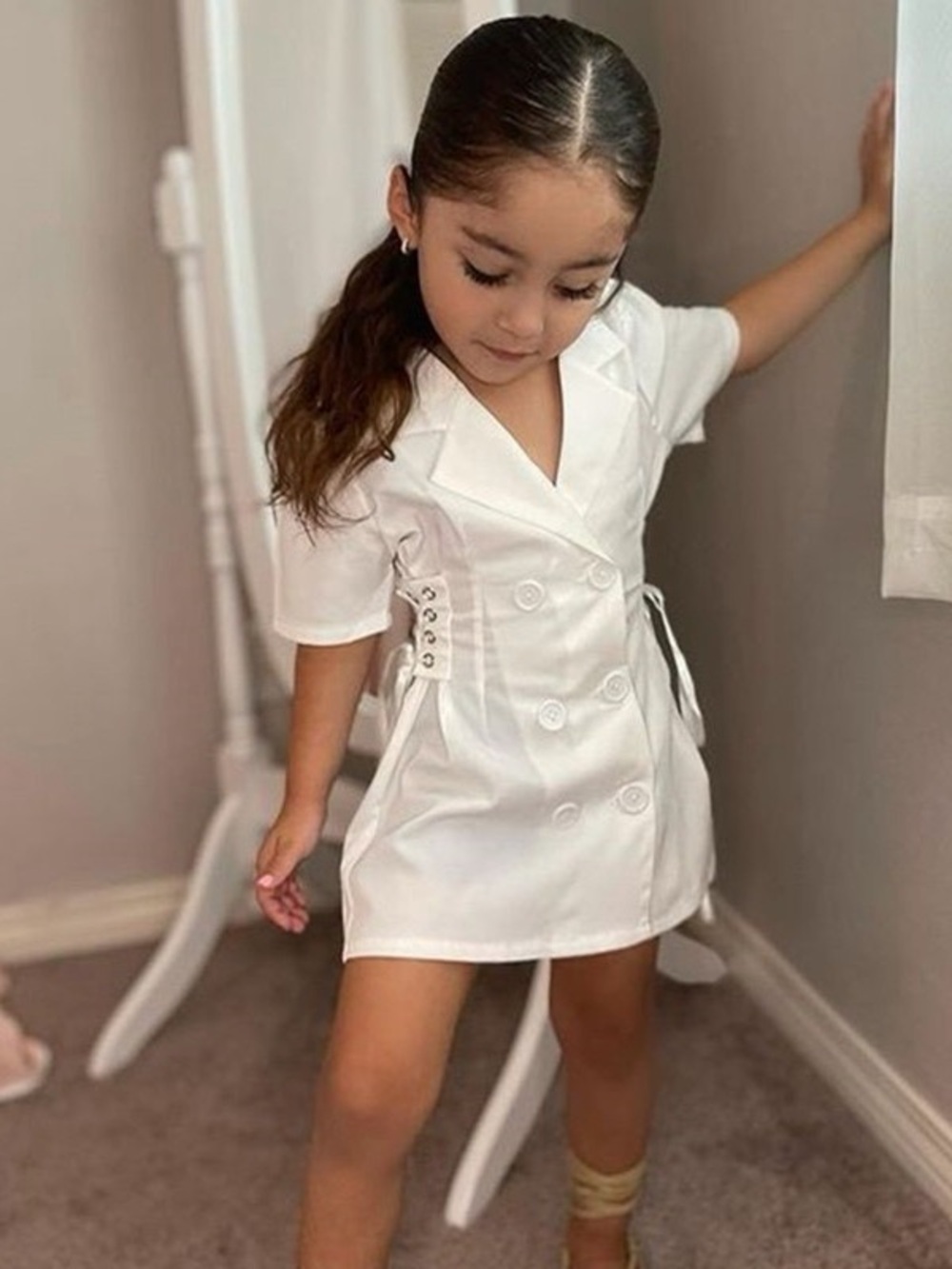 Girls' White Double-Breasted Formal Dress with Side Lace-Up